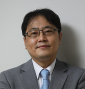 이건 학장님 사진